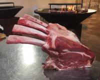 Carne selezionata cotta su carbone a Lecce